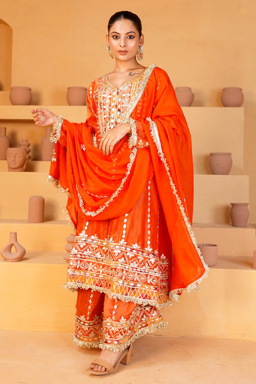 Aaghosh-e-Gulaal Sharara Set
