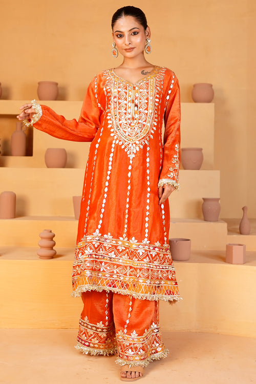 Aaghosh-e-Gulaal Sharara Set