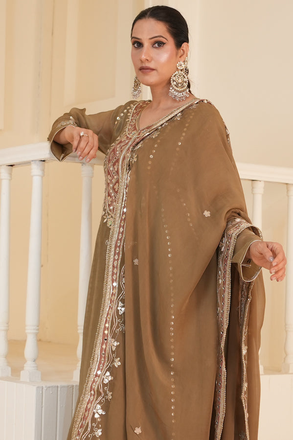 Noor-e-Zaitoon Anarkali Set
