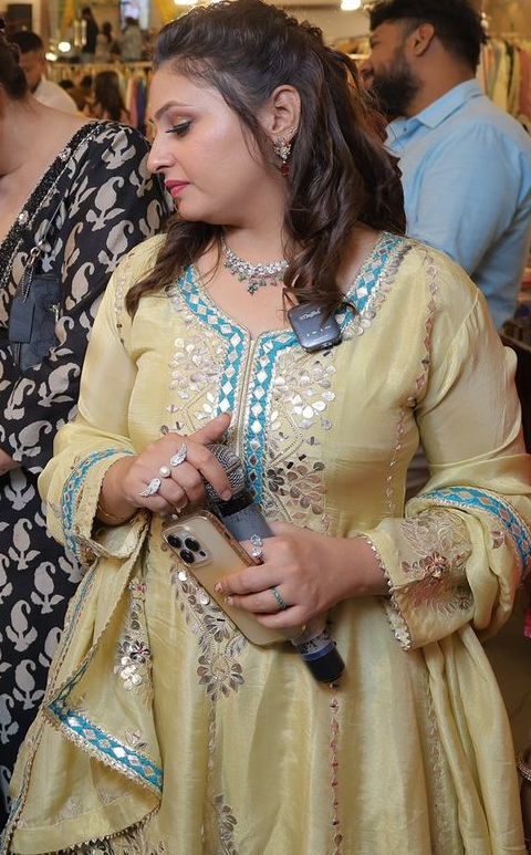 Noor-e-Afroz Choga Set