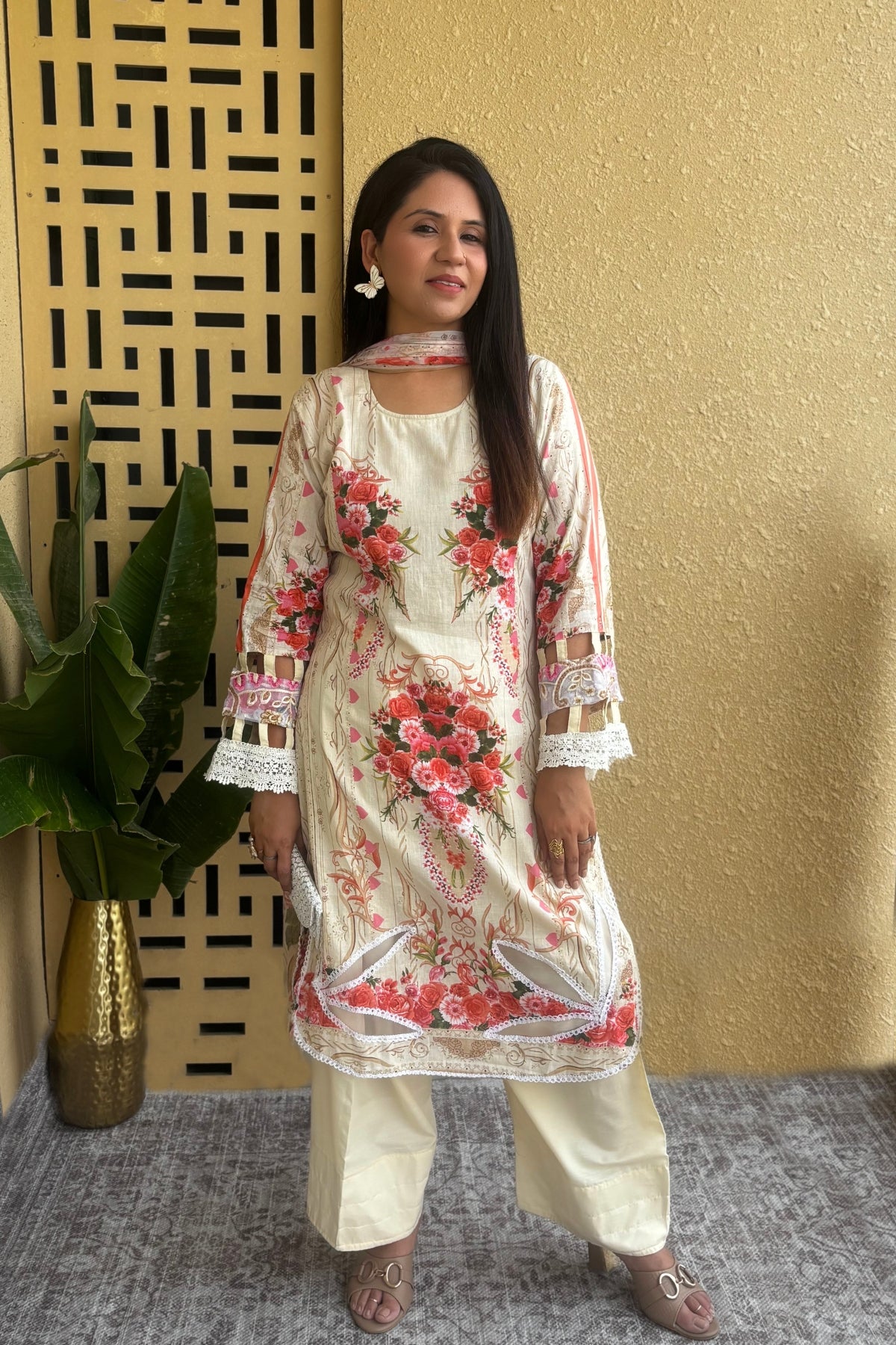 Arezia Cream Lawn Kurta with Farshi Salwar Set