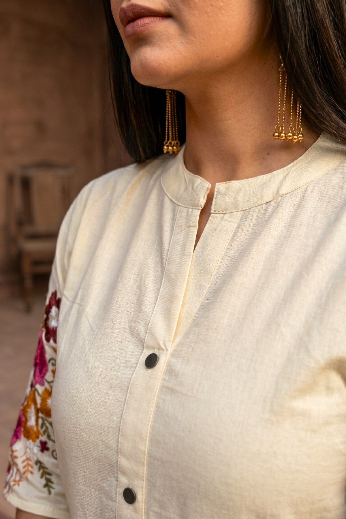 Off White Bloom Embroidered Cotton Kurta with Pants