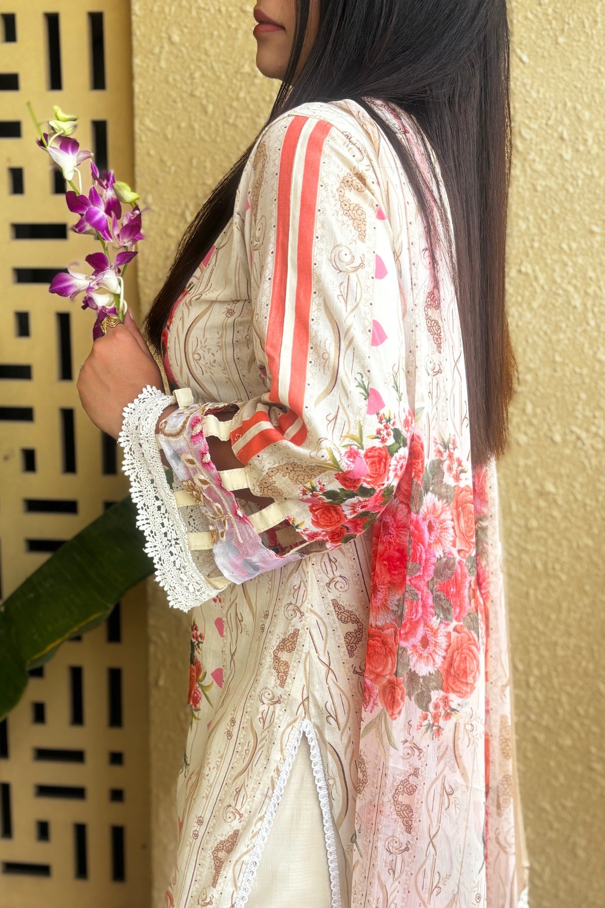 Arezia Cream Lawn Kurta with Farshi Salwar Set