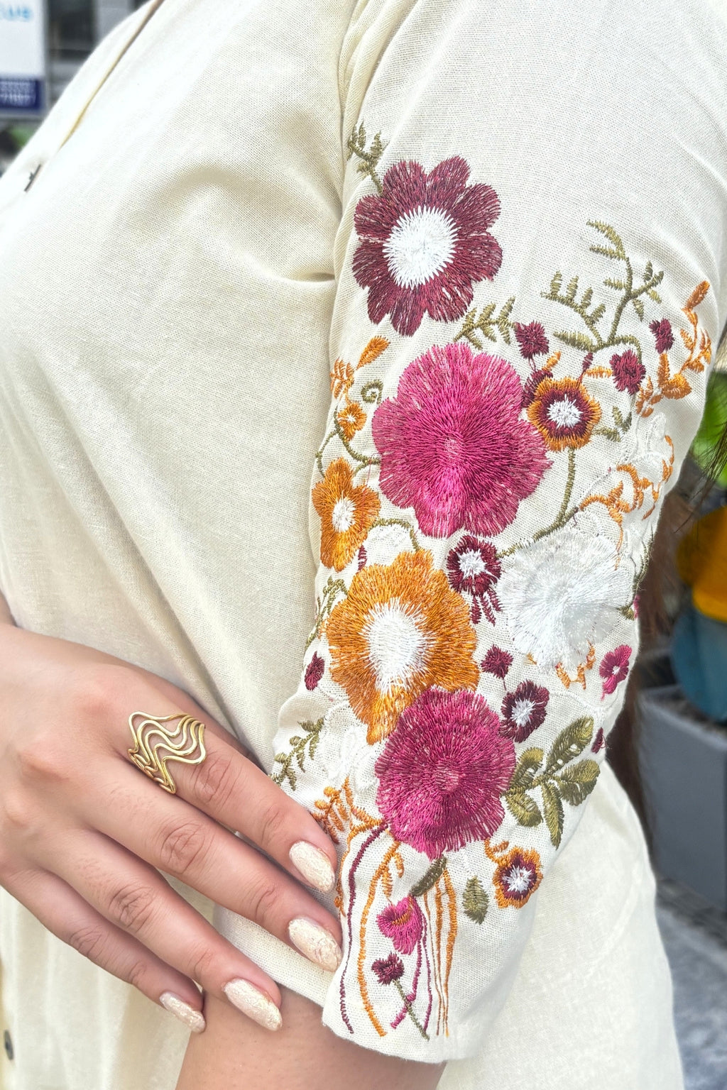 Off White Bloom Embroidered Cotton Kurta with Pants