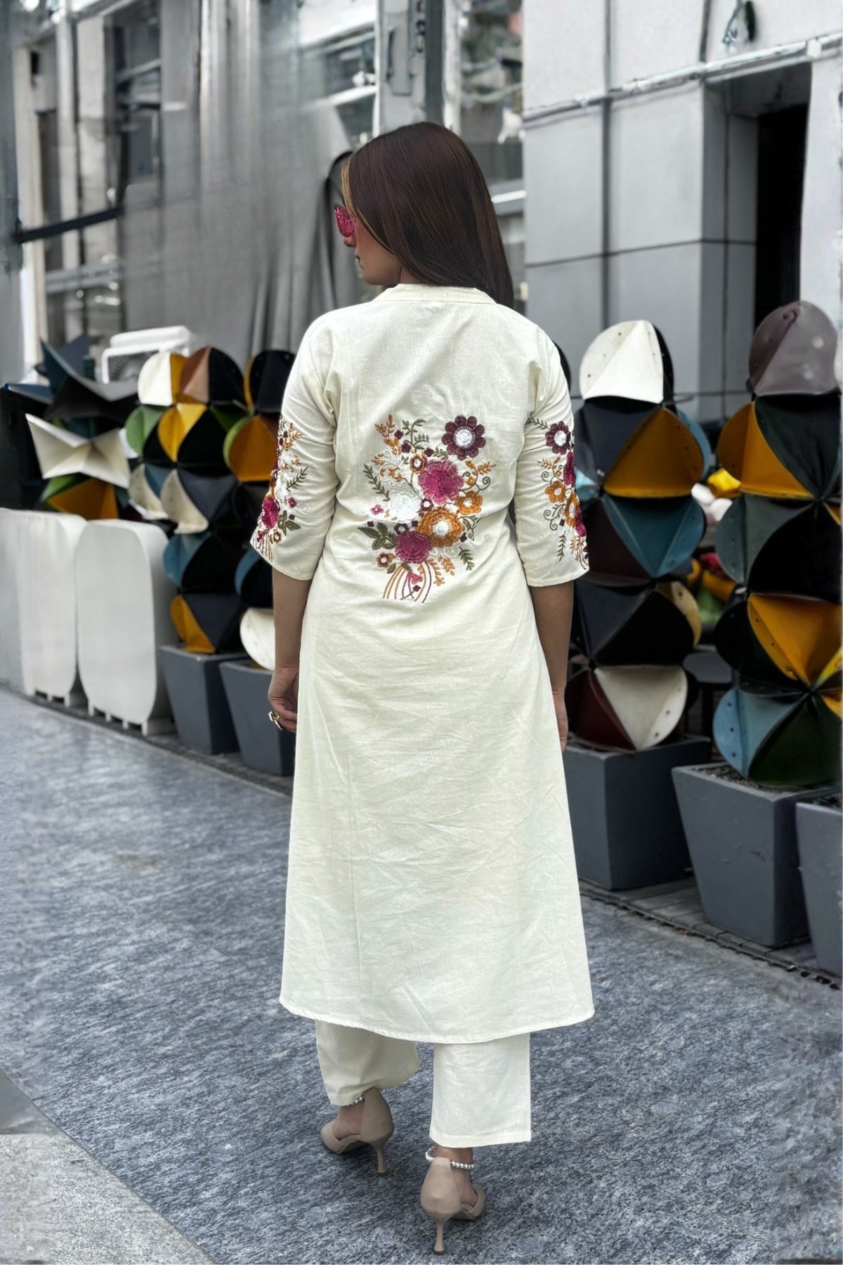 Off White Bloom Embroidered Cotton Kurta with Pants