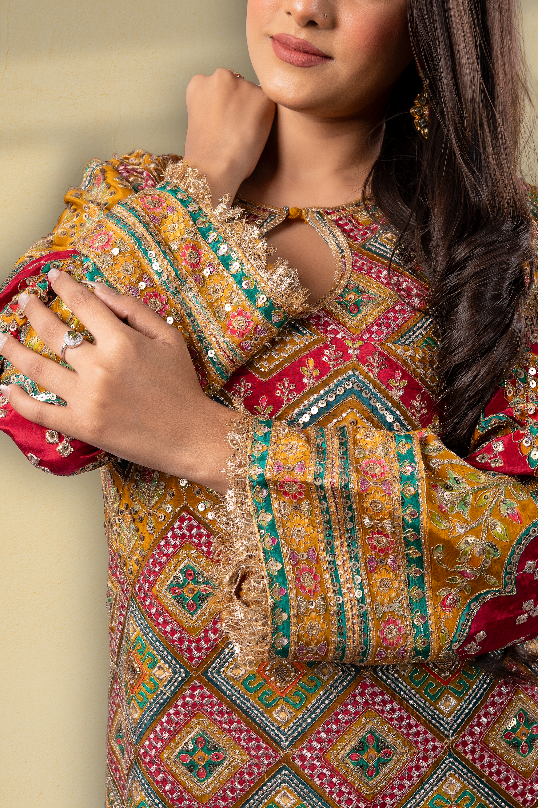 Zard Noor Position Printed Embroidered Kaftan