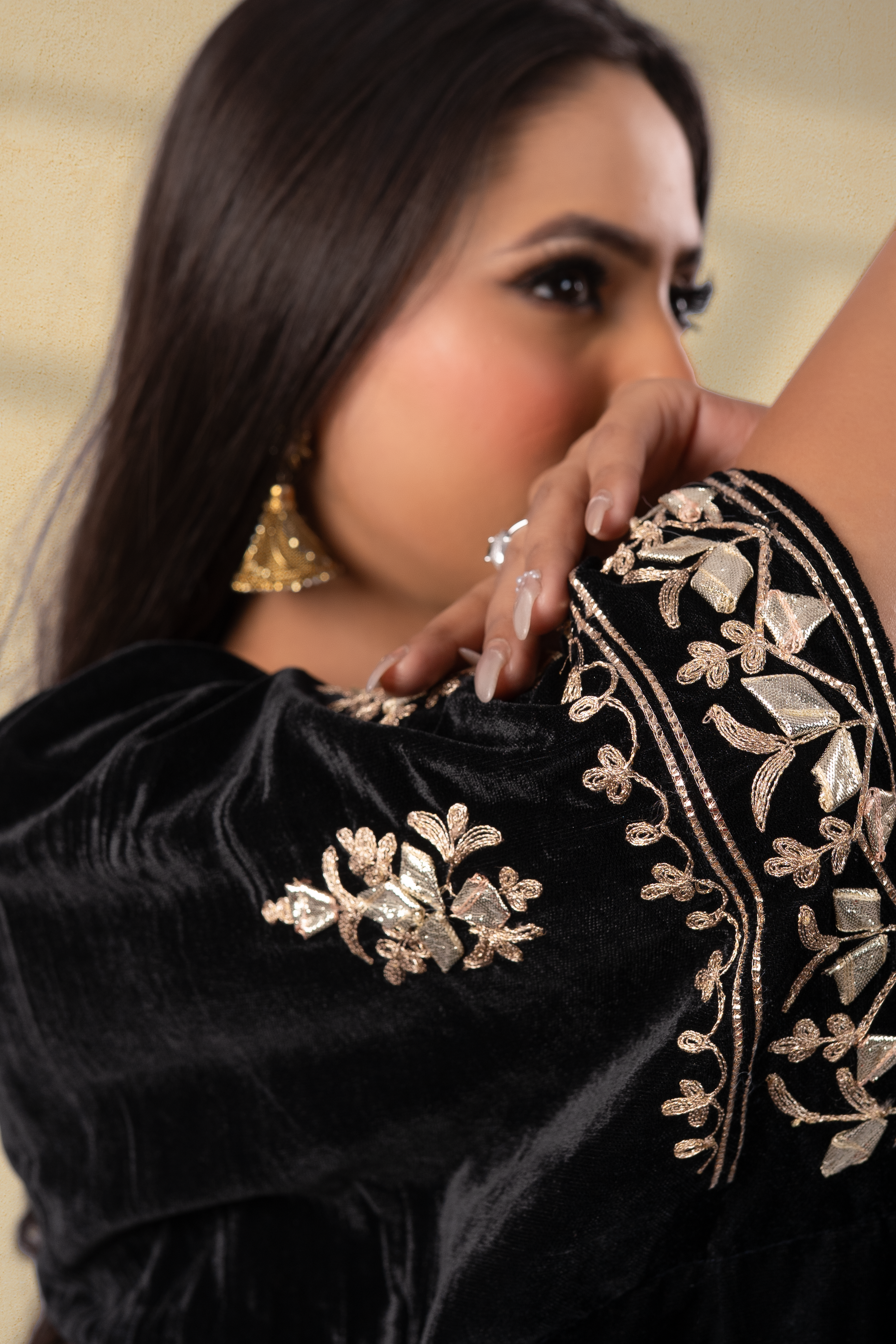 Rooh-E-Daari Silk Velvet Gota Embroidered Kaftan With Plazzo