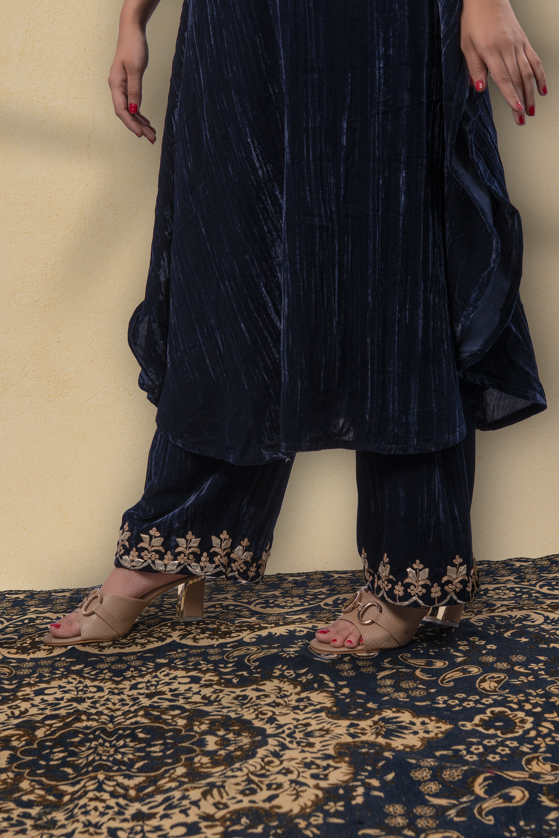 Zooni Silk Velvet Gota Embroidered Kaftan With Plazzo