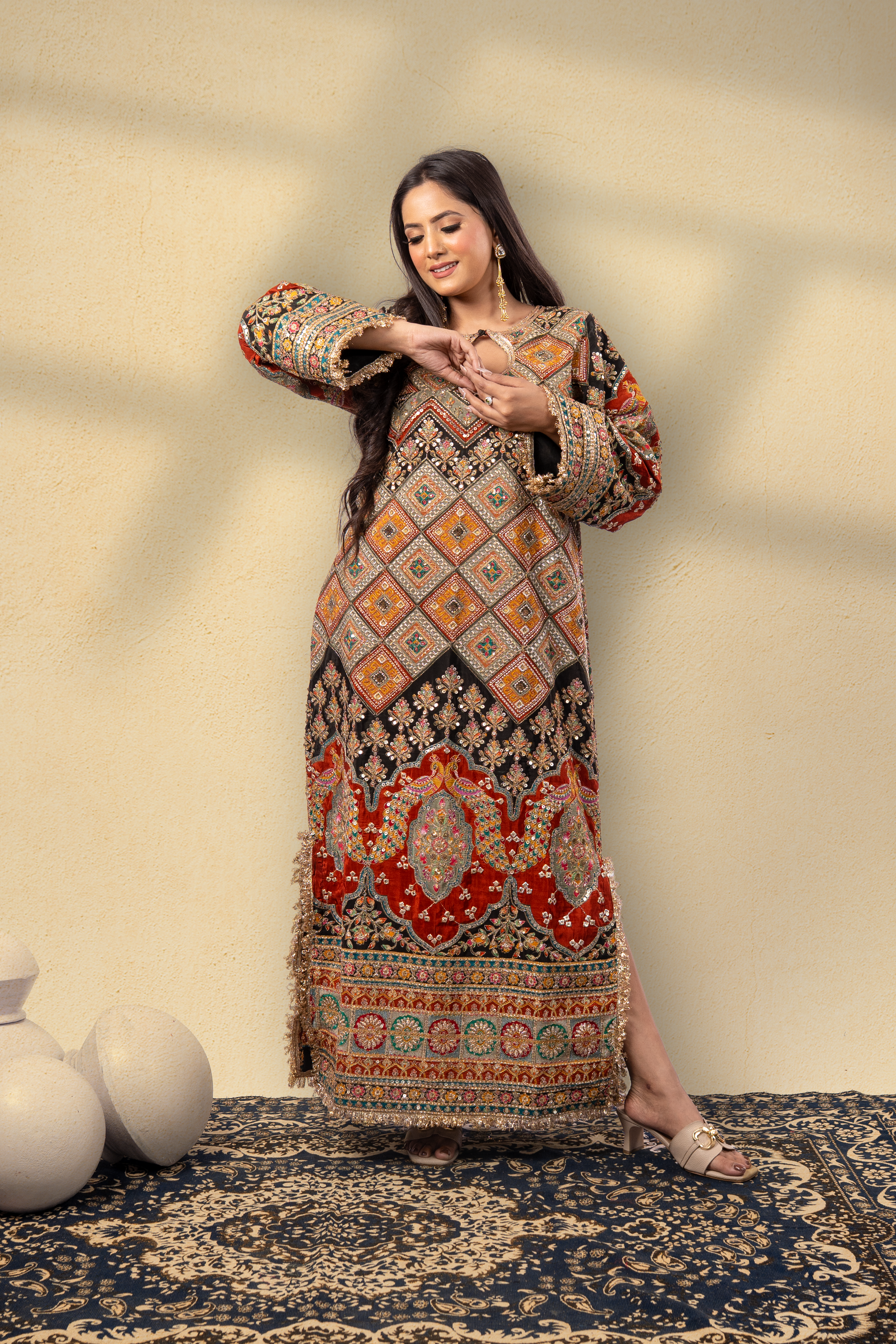 Noor-E-Siyah Position Printed Embroidered Kaftan