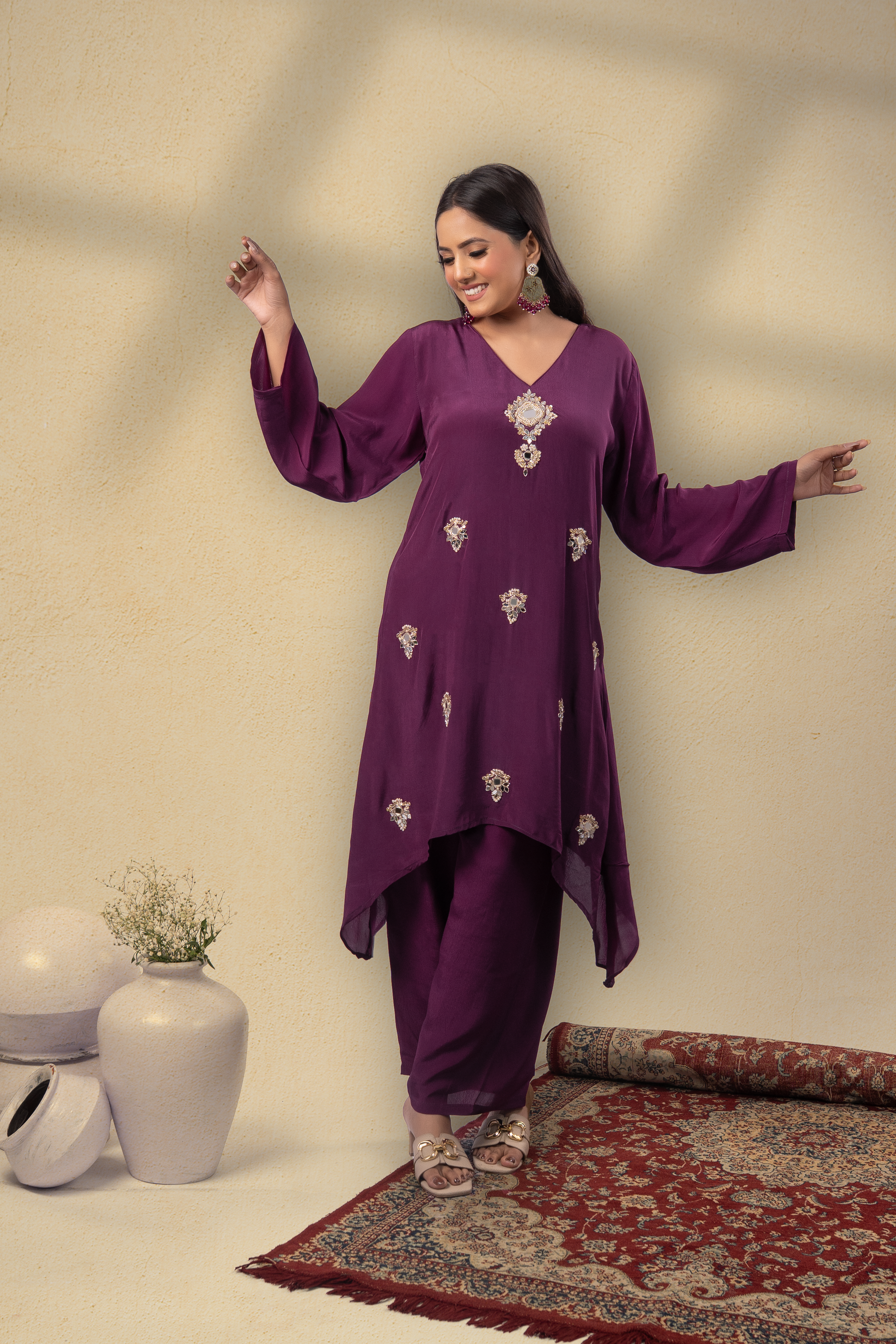 Zyra Plum Embroidered Kaftan Set