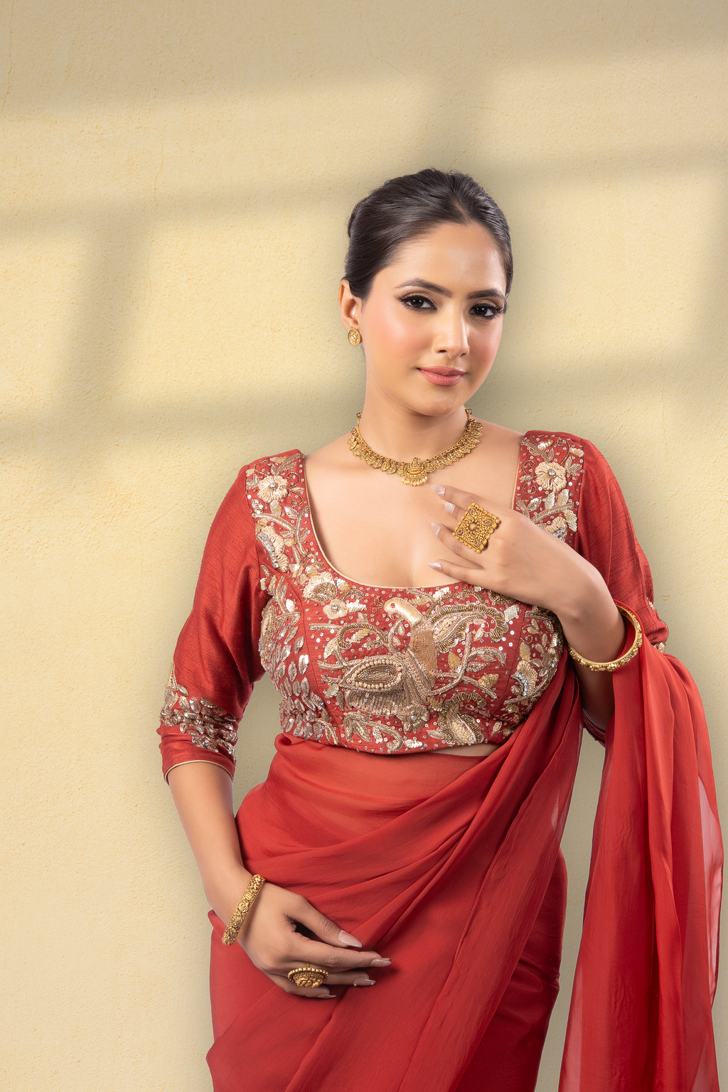 Surkh-E-Noor Drape Saree