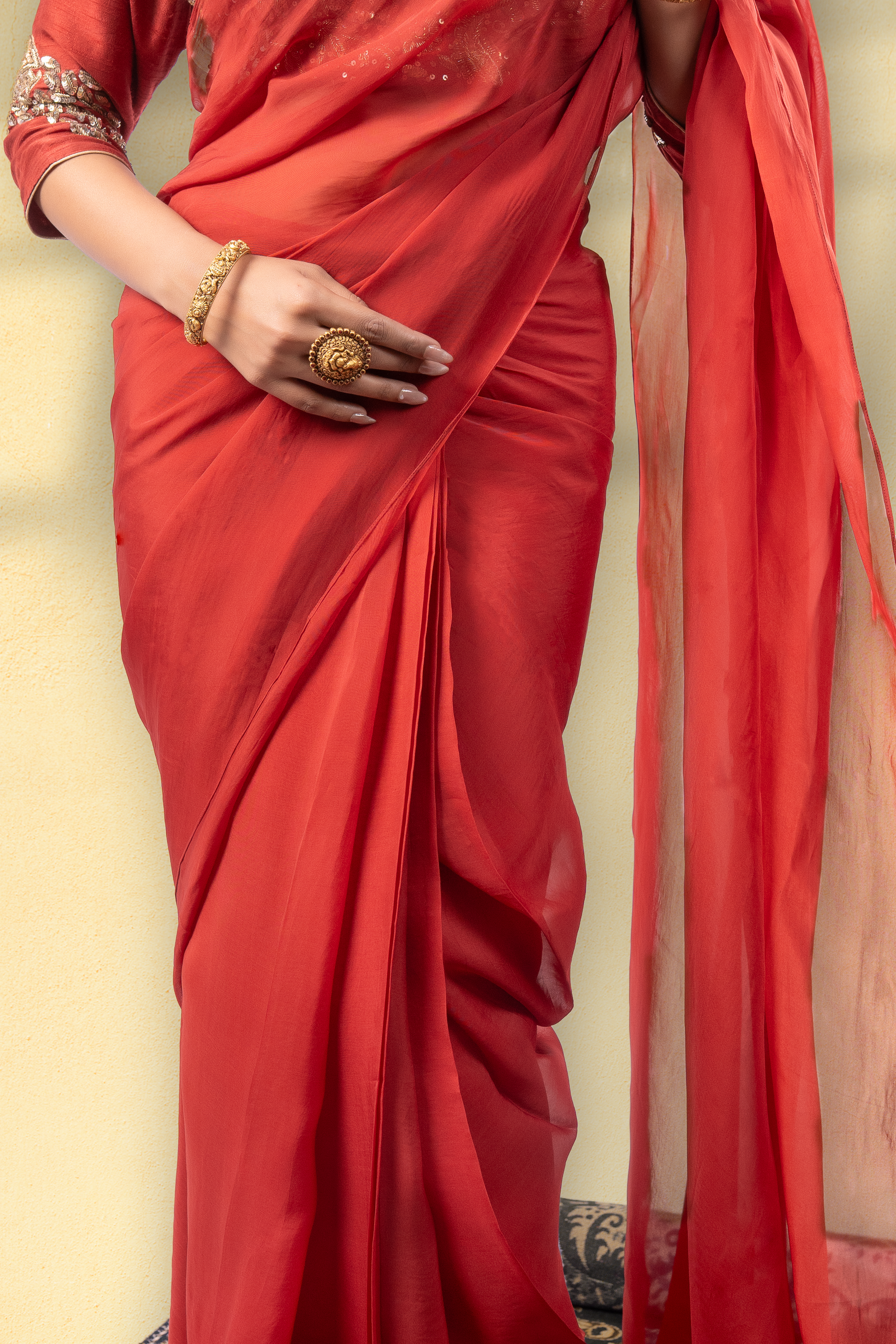 Surkh-E-Noor Drape Saree