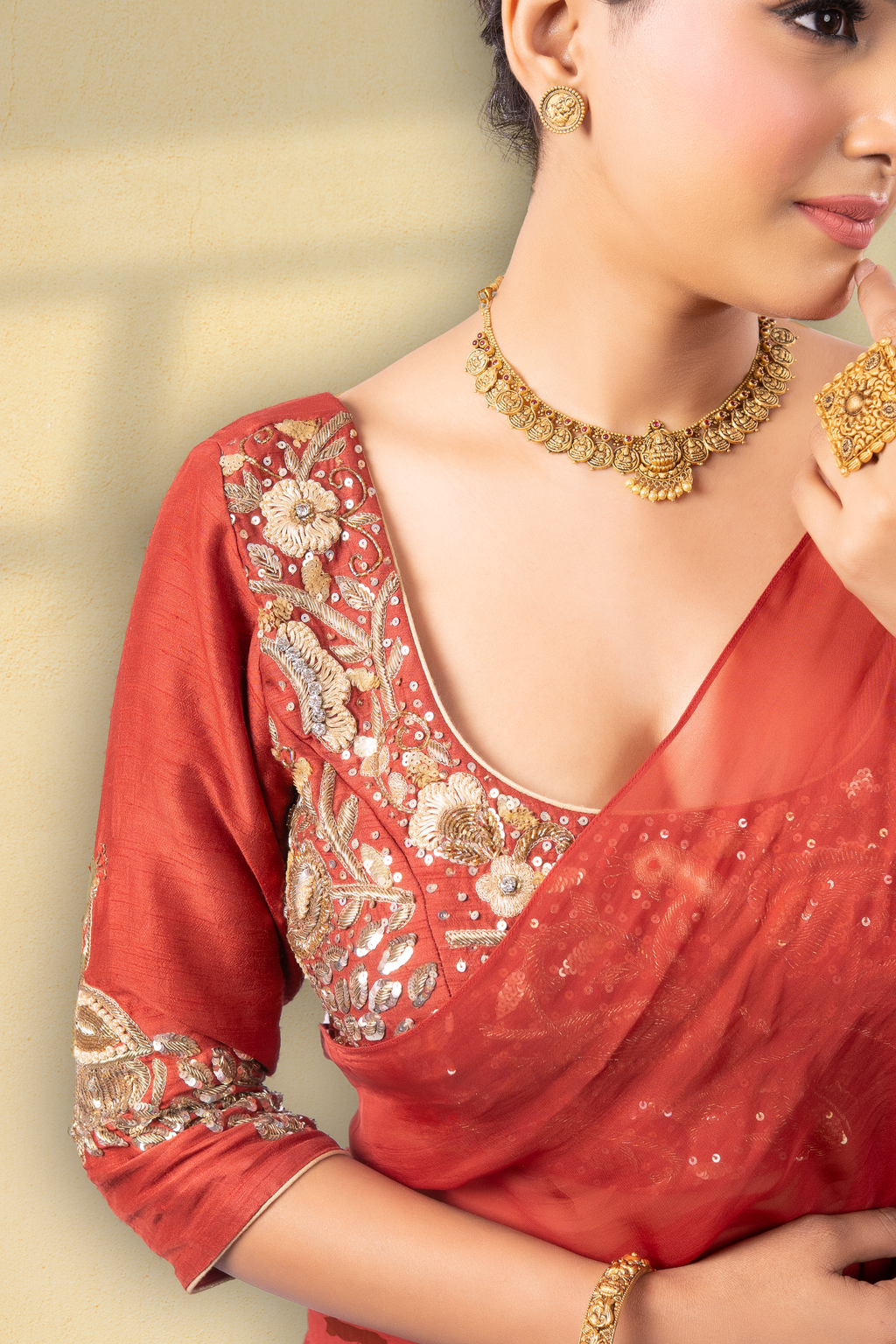 Surkh-E-Noor Drape Saree