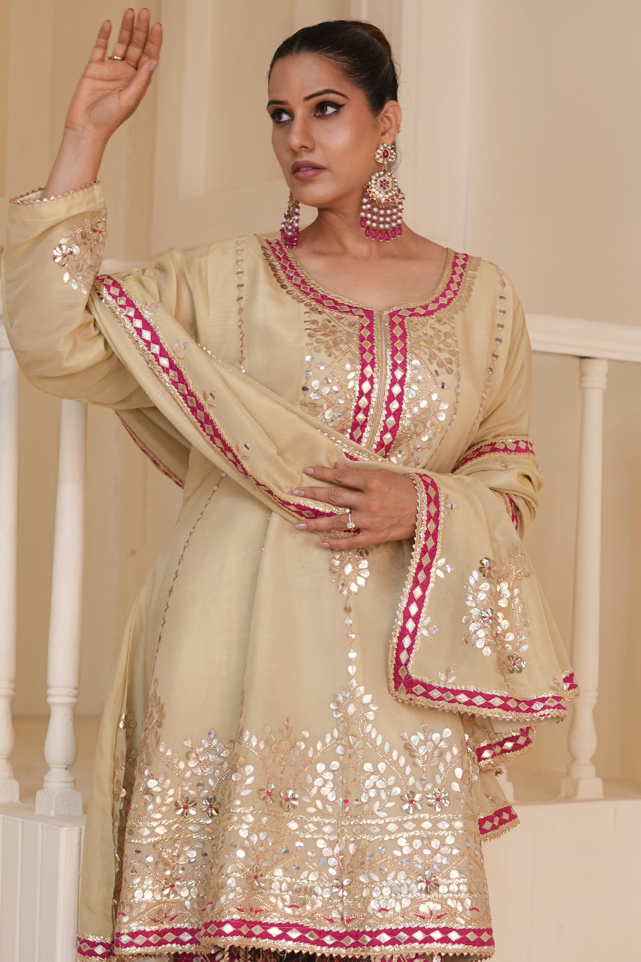 Gulzaar-e-Ishq Choga Set