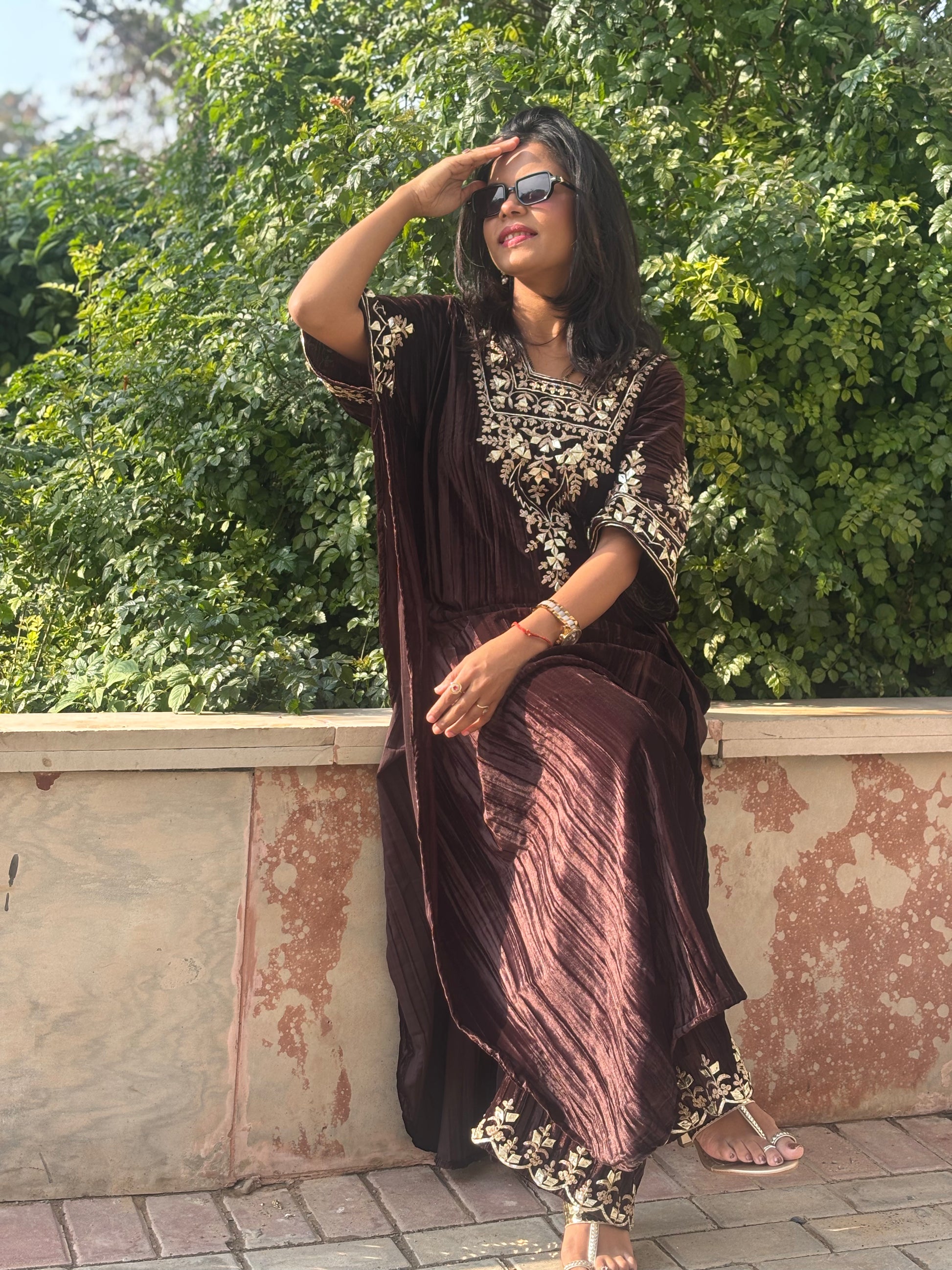 Kahwa-E-Shahi Velvet Gota Embroidered Kaftan With Plazzo