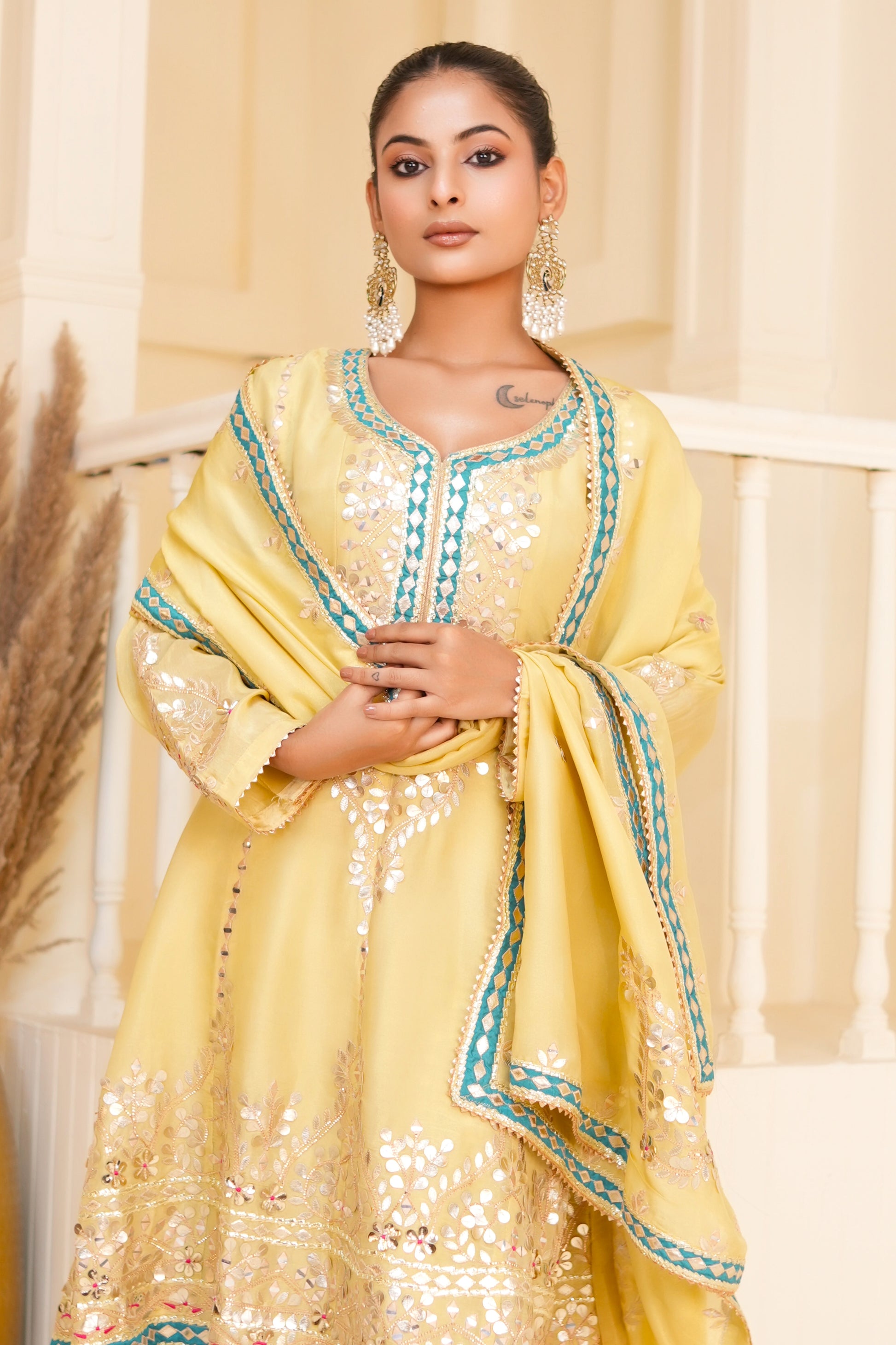 Noor-e-Afroz Choga Set