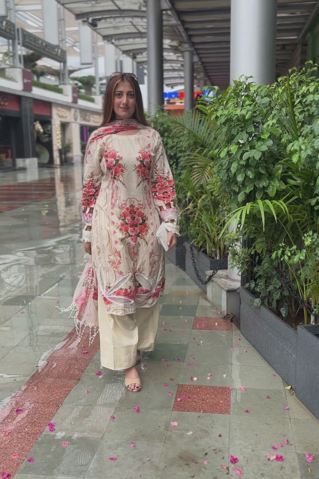 Arezia Cream Lawn Kurta with Farshi Salwar Set